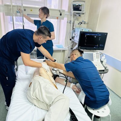 Постановка штучного водія ритму